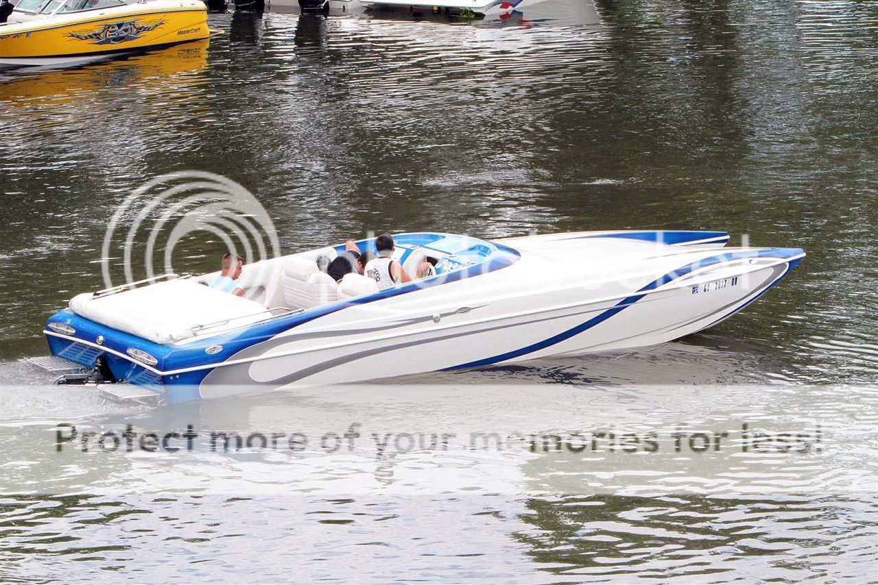 2004 26' Shockwave, cat/tunnel, 496HO, clean! Northern California